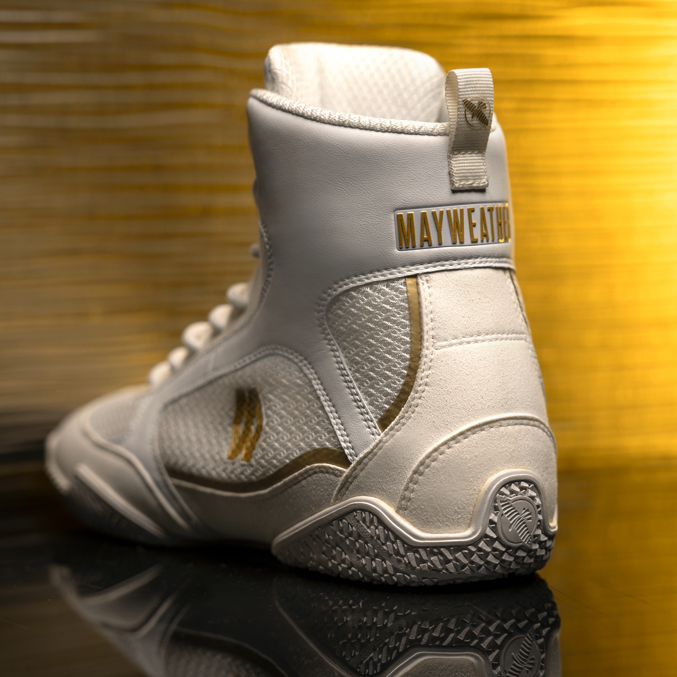 Hayabusa - Mayweather Champ Boxing Shoes White-Gold - MWCHBS-WHGD-x