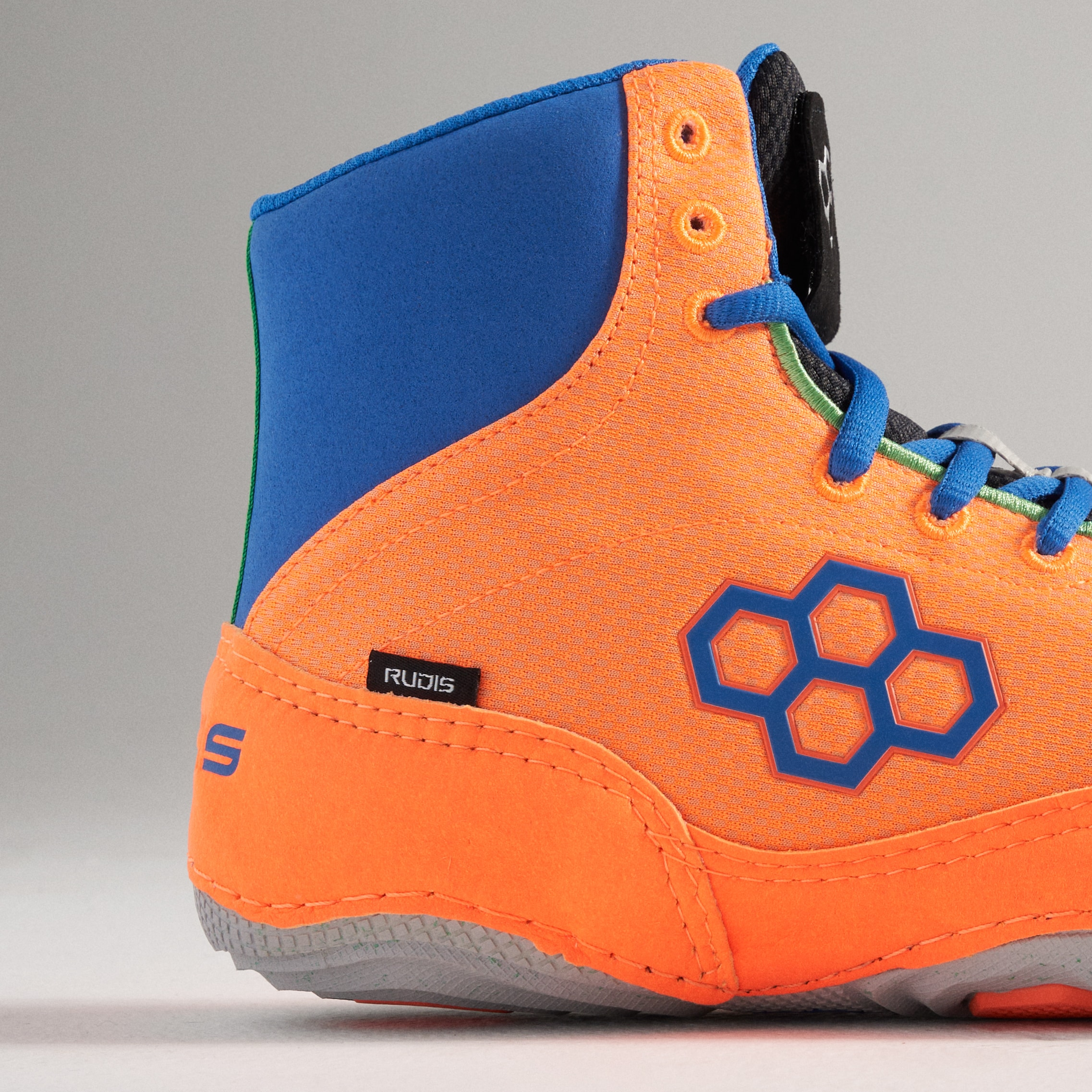 Colt 2.0 Youth - Atomic Orange