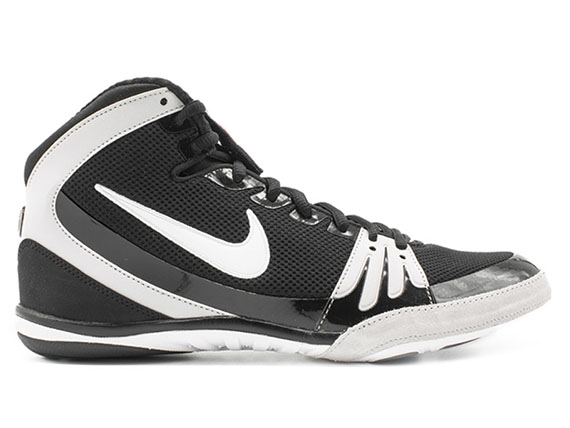 Nike Freek - Black / White (316403-011)