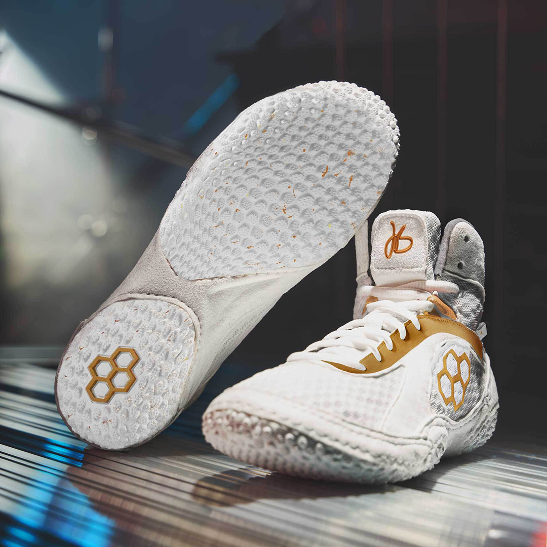 Ringerschuhe Rudis Jordan Burroughs Alpha 2.0 Youth -  White/gold - only size 32