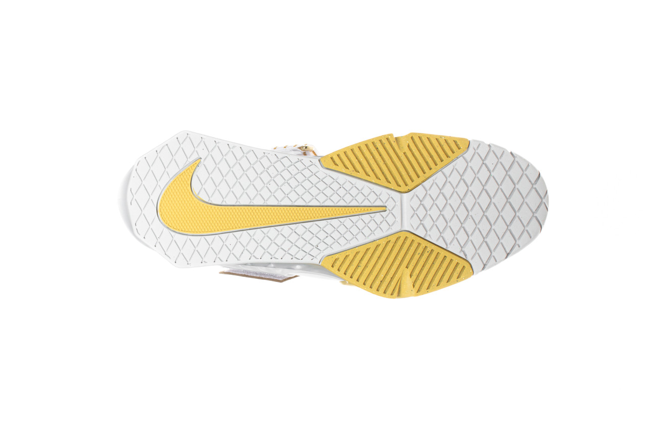 Nike Savaleos CV5708 - 101